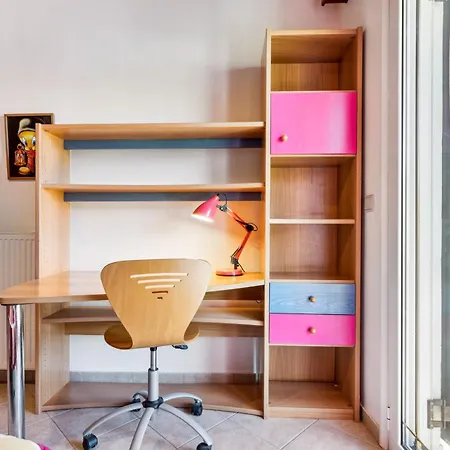 Verani Parking Balcony Playground Casa vacanze